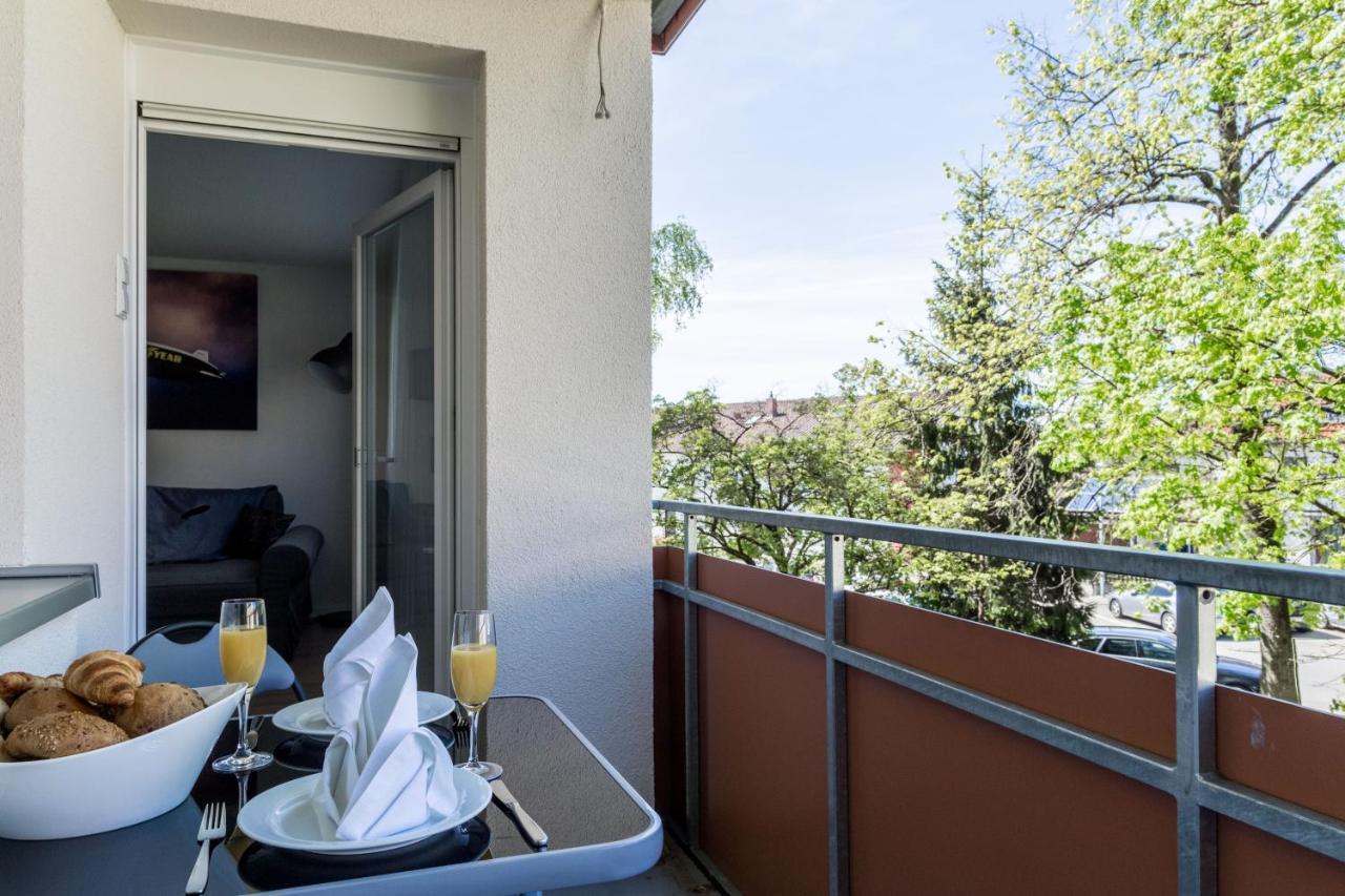 Apartment Eastside Mit 3 Zimmern Fuer Bis Zu 5 Personen Mit Balkon FDH Exterior photo