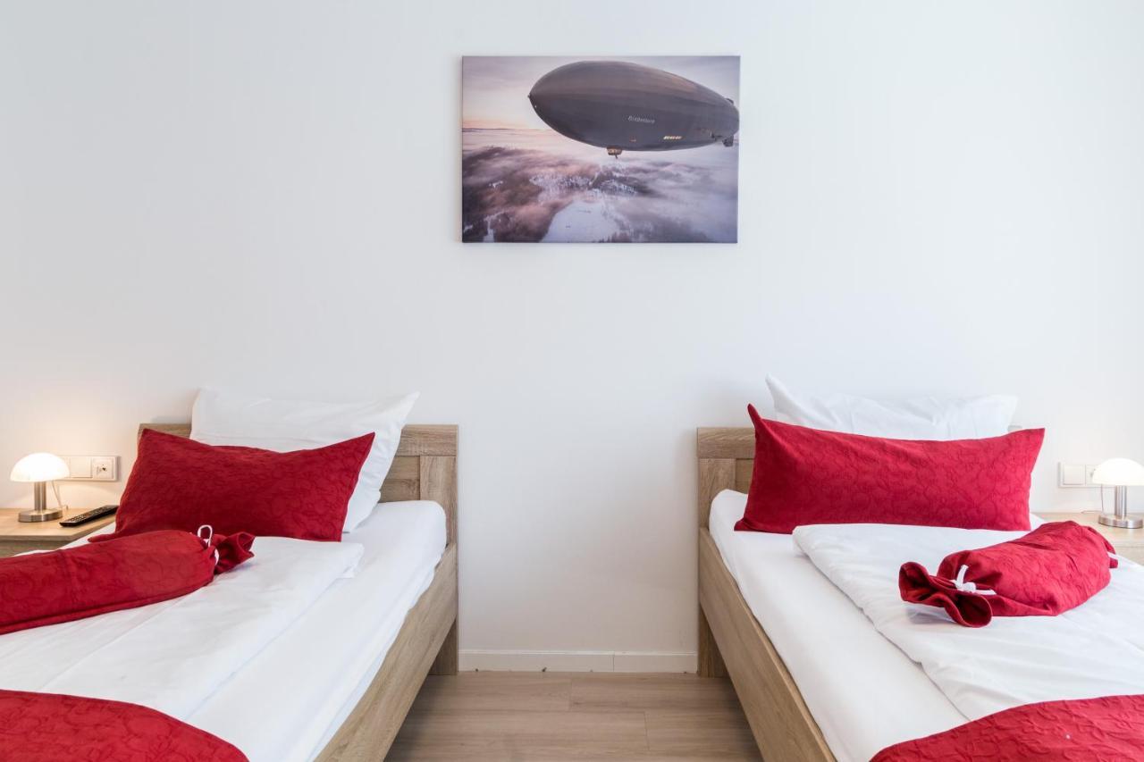 Apartment Eastside Mit 3 Zimmern Fuer Bis Zu 5 Personen Mit Balkon FDH Exterior photo