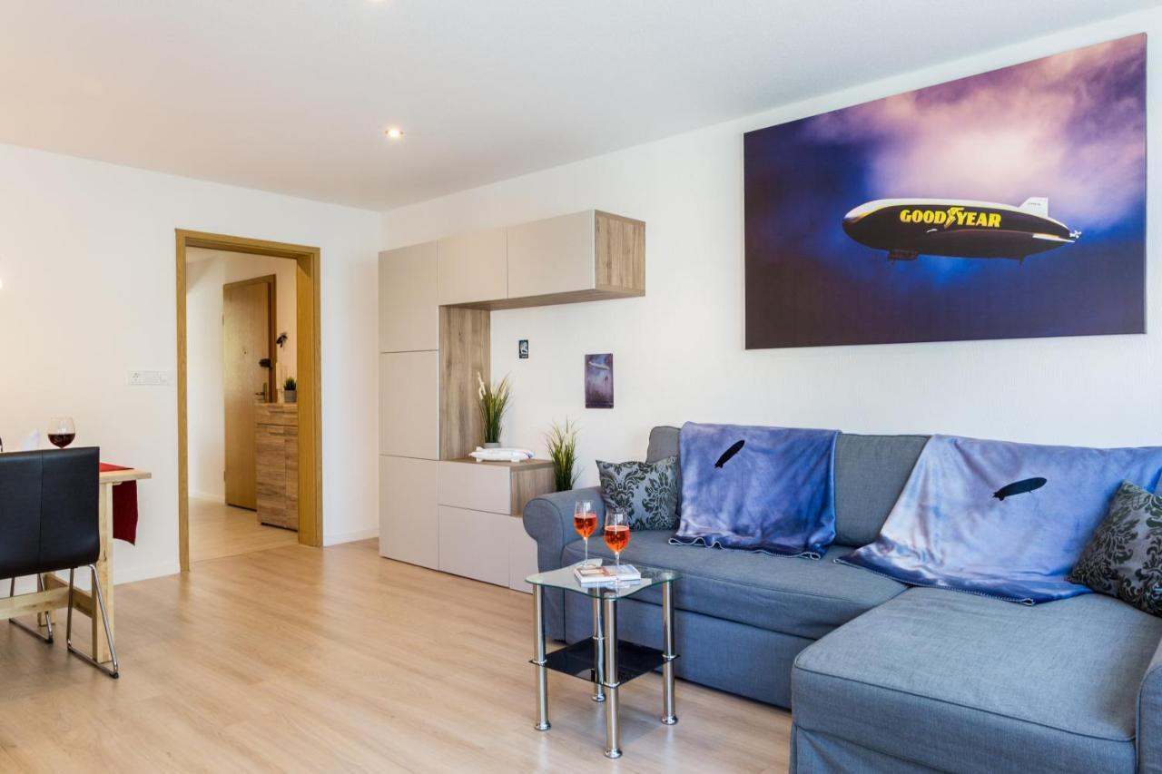 Apartment Eastside Mit 3 Zimmern Fuer Bis Zu 5 Personen Mit Balkon FDH Exterior photo